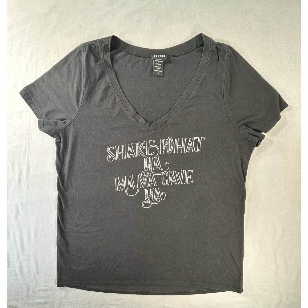 Torrid Women's 0 / L "Shake What Ya Mama Gave Ya" Vneck Short Sleeve T-shirt